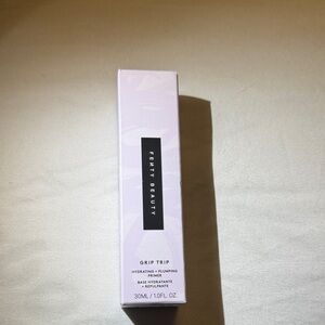 Fenty Beauty Grip Trip Hydrating Primer in Soft Lavender